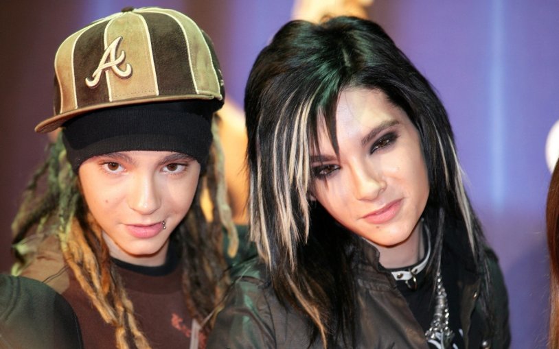 Bill Kaulitz photo in bed