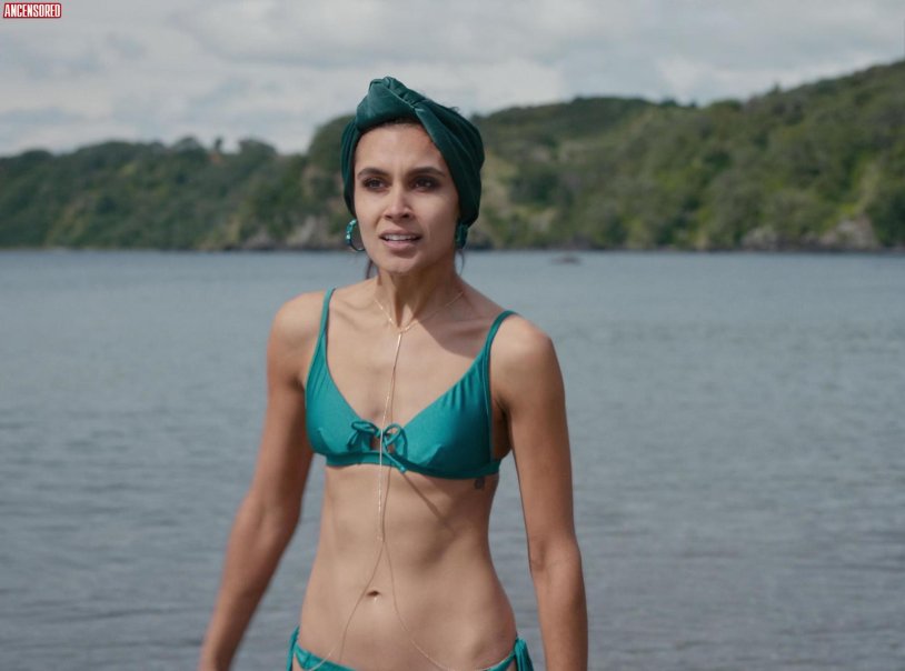 Sofya Taylor Ali hot