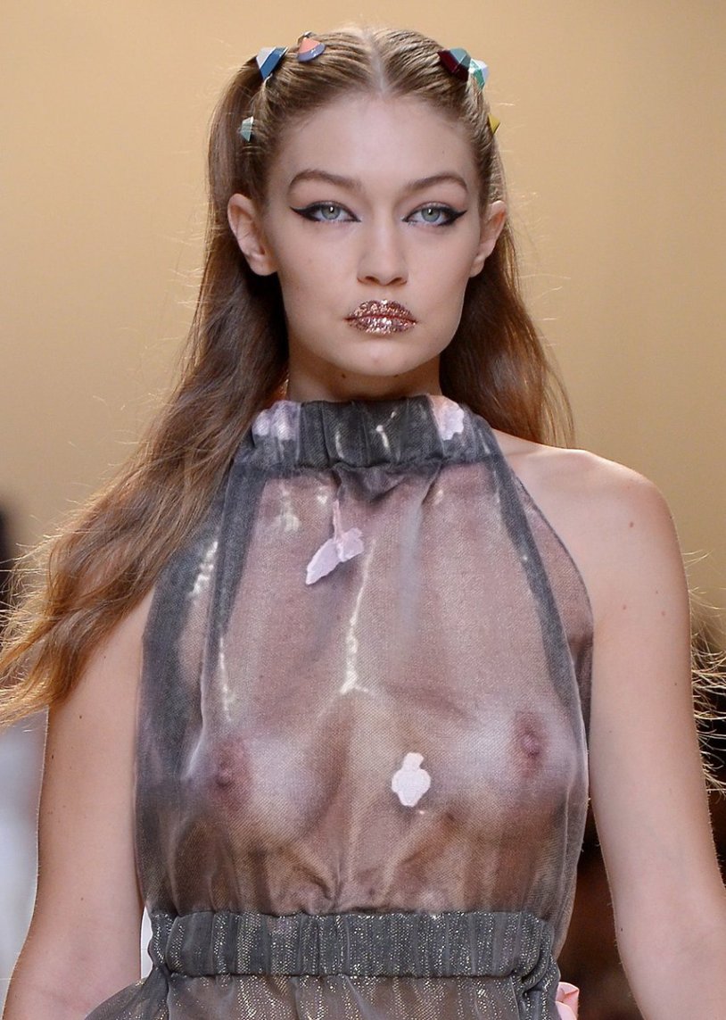 Gigi Hadid 18