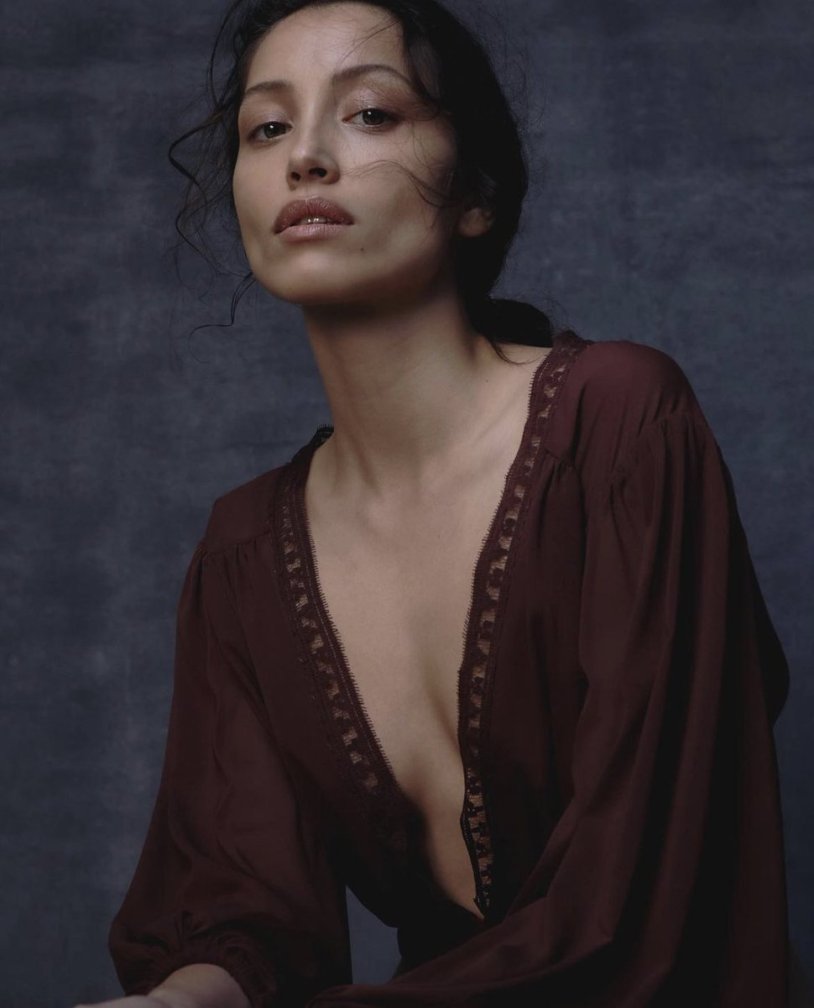 Melanie Bernier chest