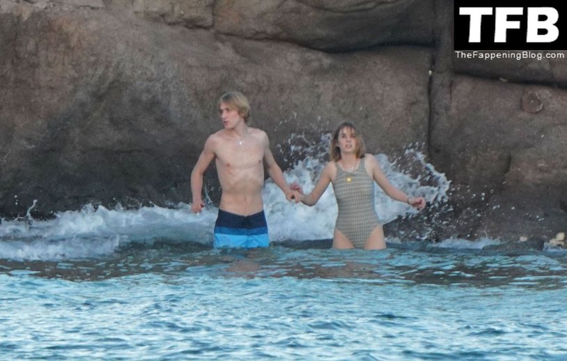 Maya Hawk in underwear