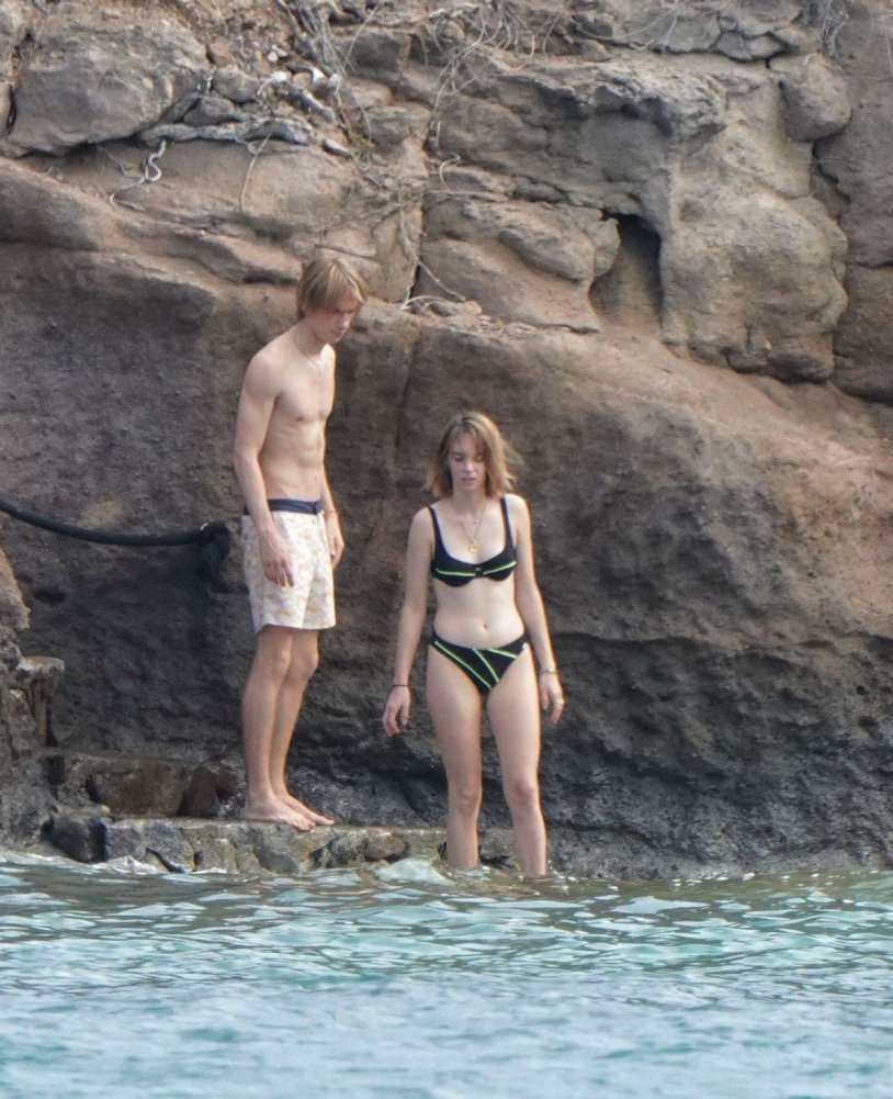 Um Thurman in Lower Lingerie