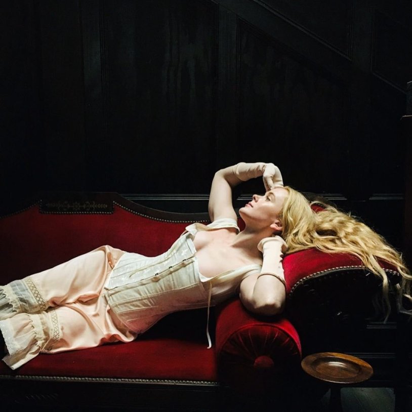 Naked Abigail Spencer