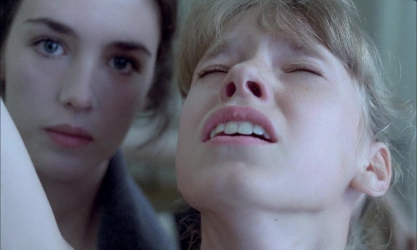 Isabelle Adjani Observative