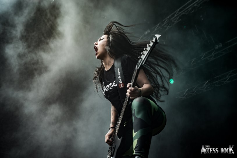 Fernanda Lira New Group