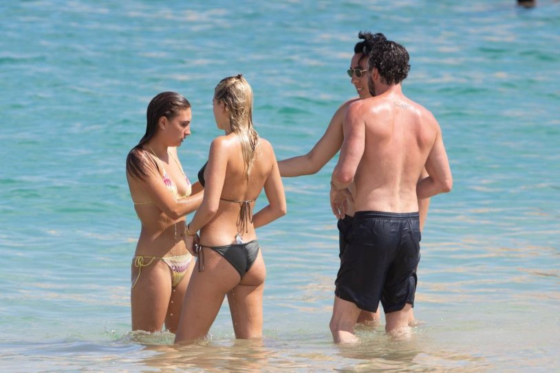 Megan Burns naked photo