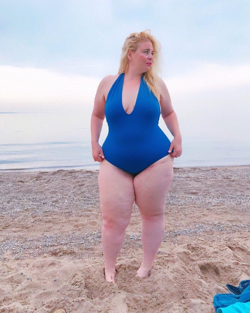 Fat model Caterina Moda V Lasinax S Zadi