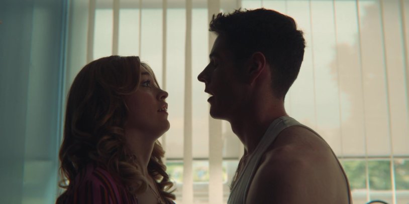 Aimee Teegarden in bikini