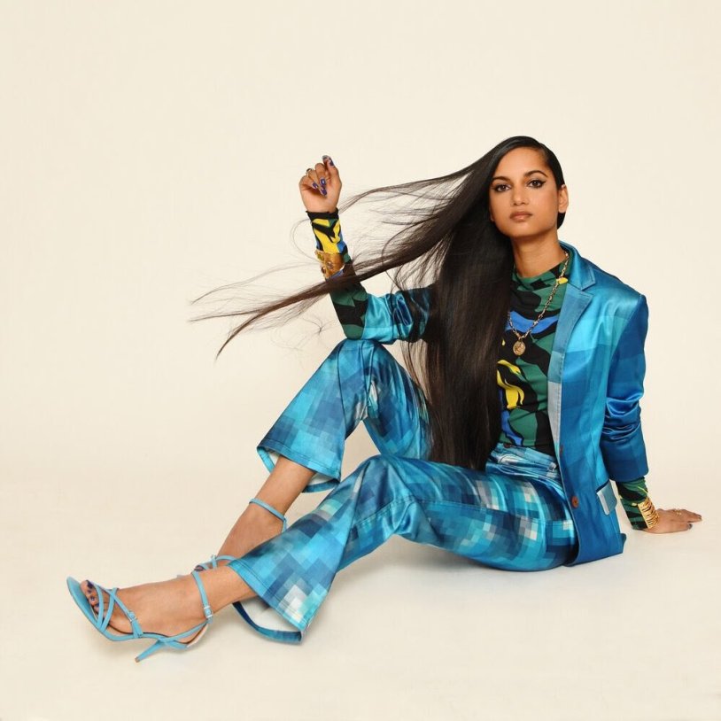 Amita Suman Avvanpost