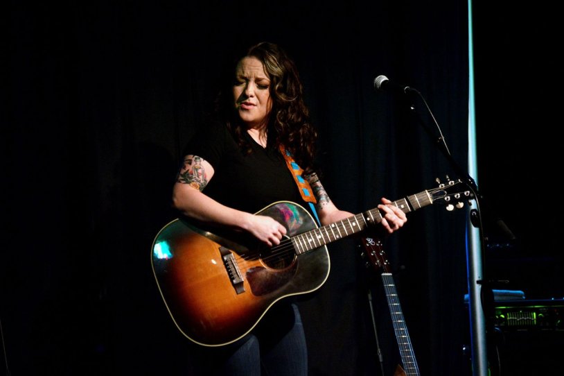 Ashley McBryde - Jalopies and Expensive Guitars