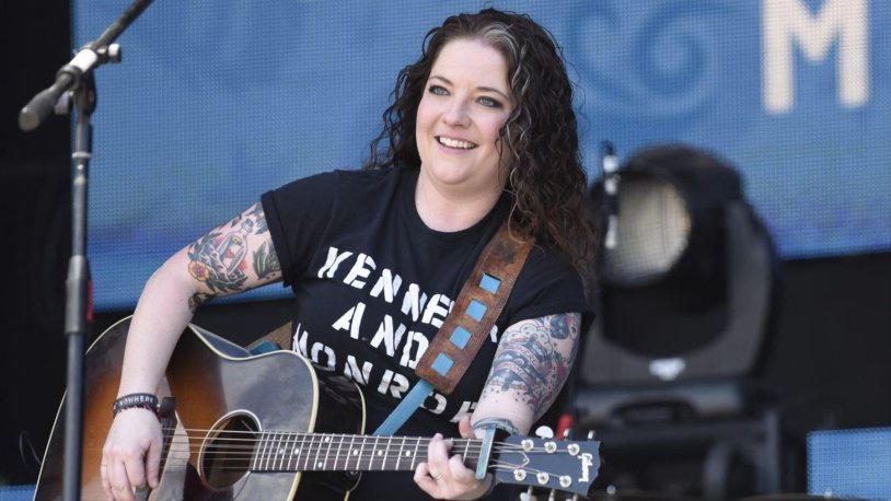 Ashley McBryde - Girl Going Nowhere