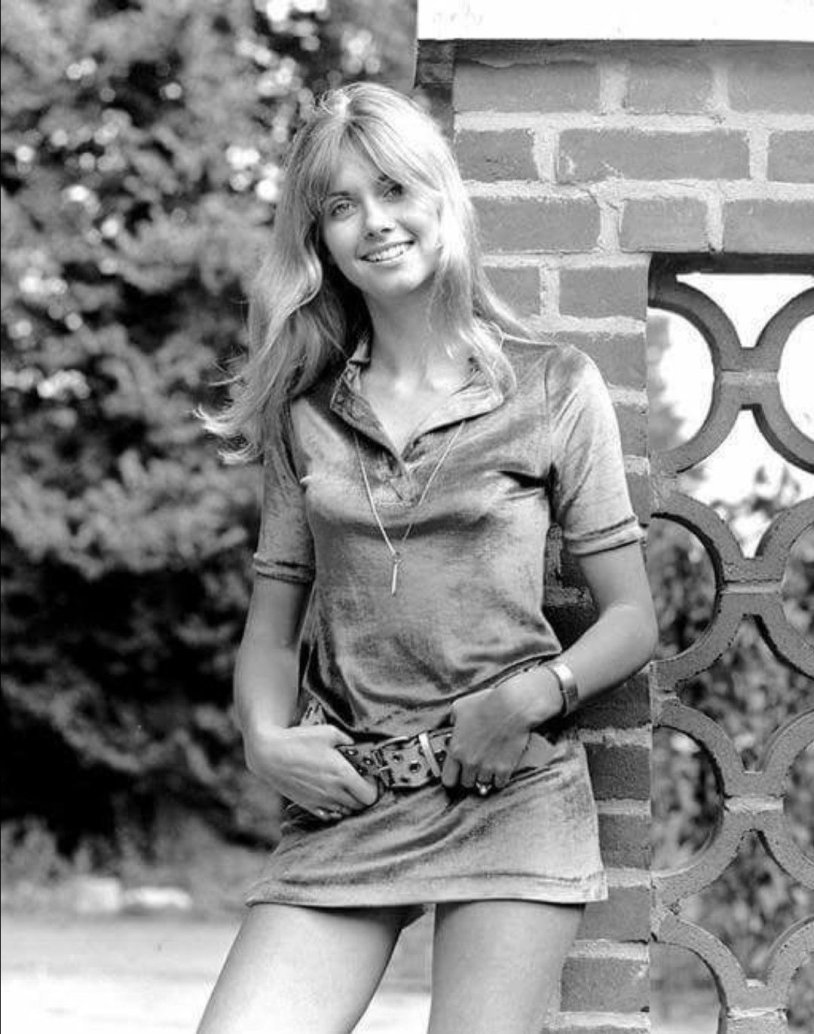 Olivia Newton-John Feet