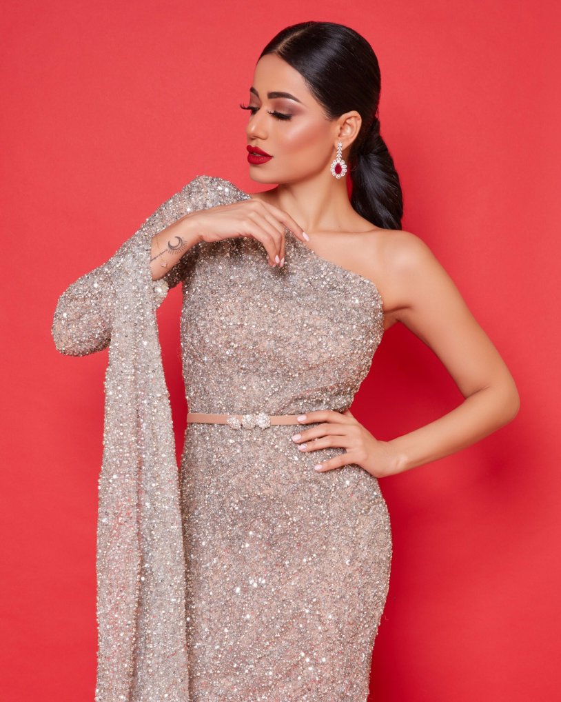 Fashionable evening dress