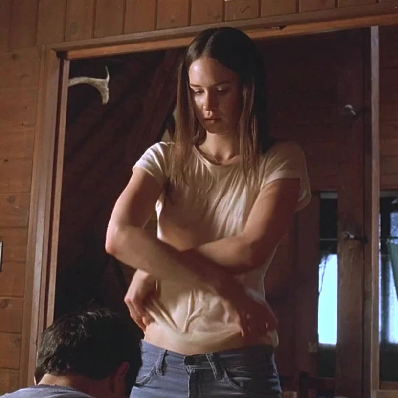 Katherine Waterston Naked in the movies