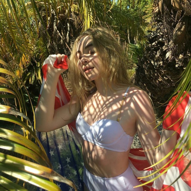 Sabrina Carpenter is hot