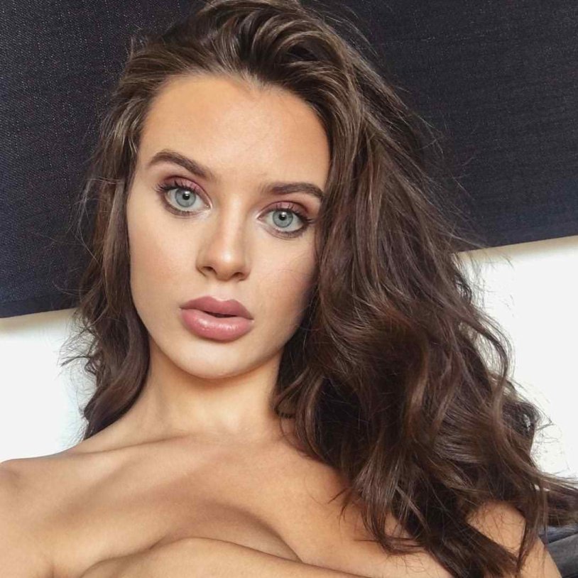 Lana Rhoades Avatar