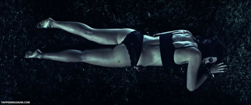 Naked blondes take a picture of themselves