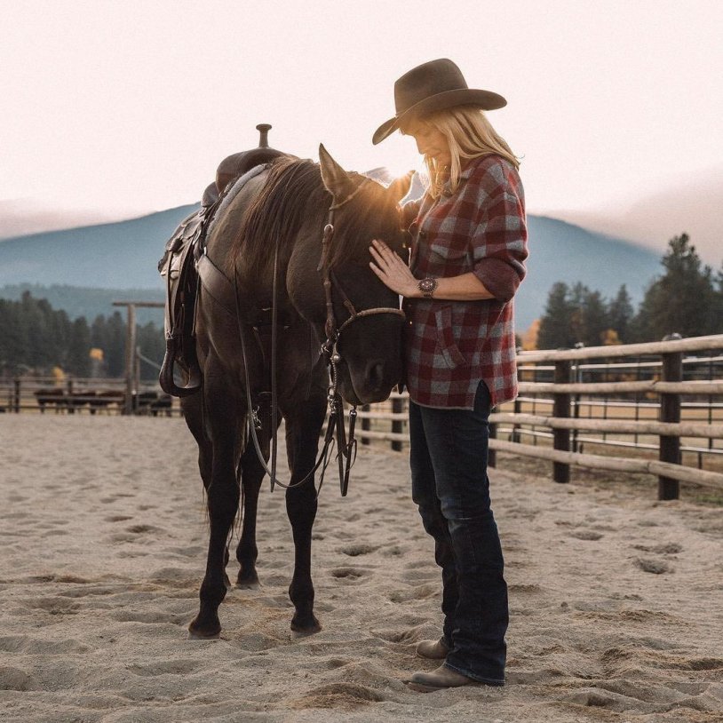 Riley Kelly Yeloustone