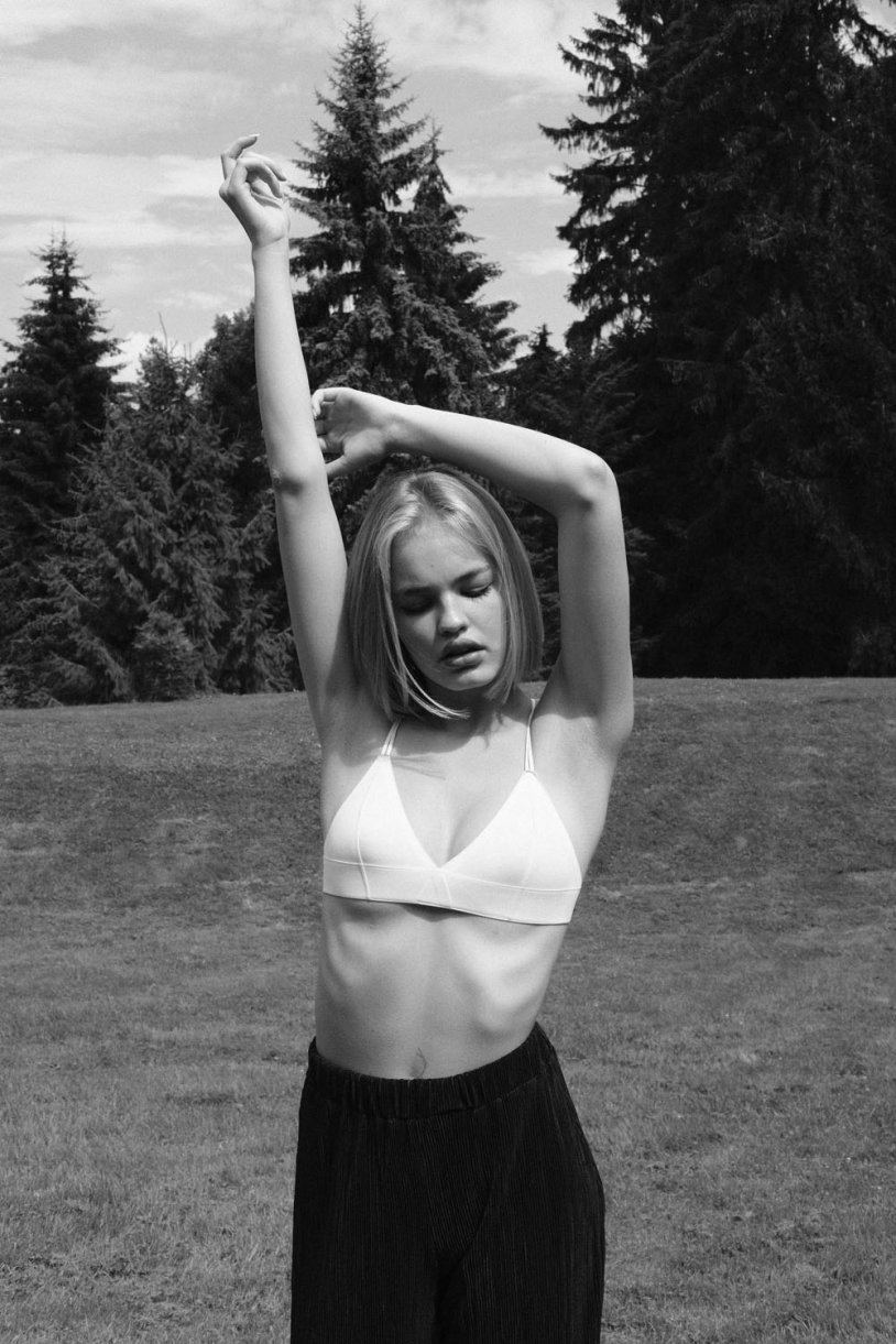 Romy van Renttergem naked