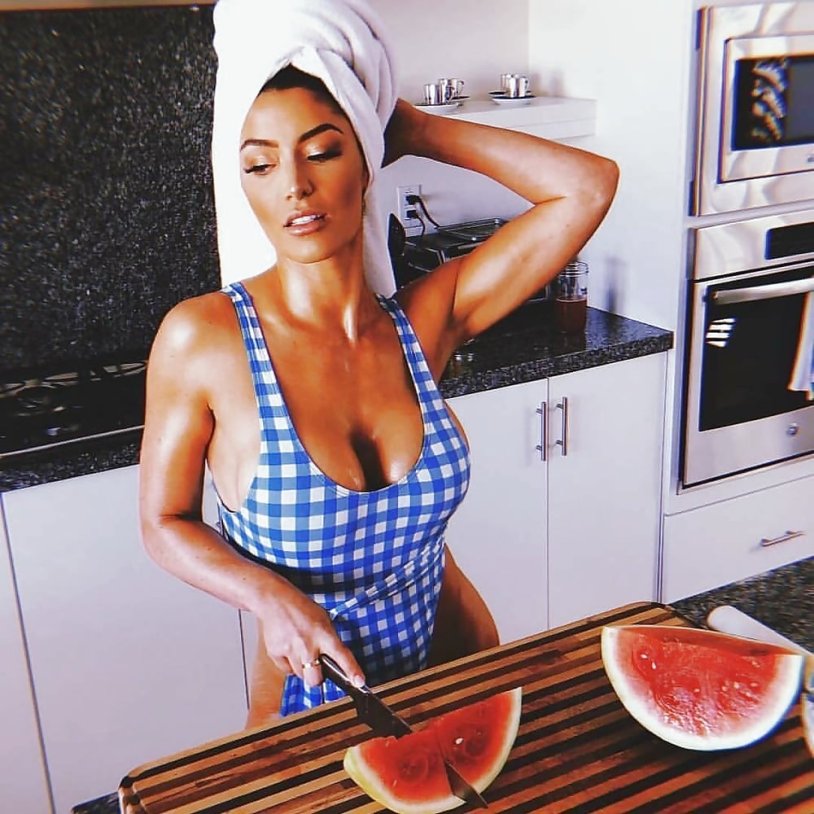Eva Marie drain