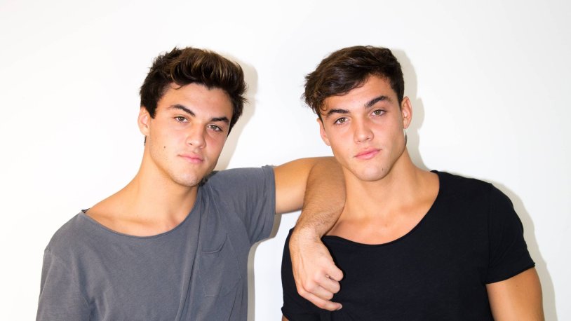 Groups of guys Base T -shirts