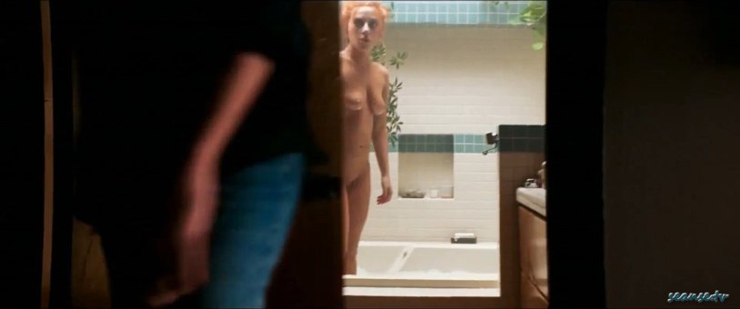 Naked lady Gaga in the movie star