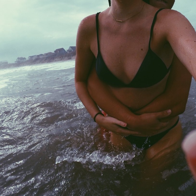 Kate Bekinsale in underwear