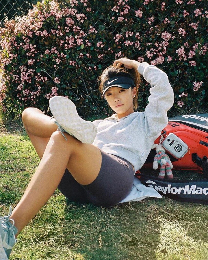 Lily Muni He Lingerie