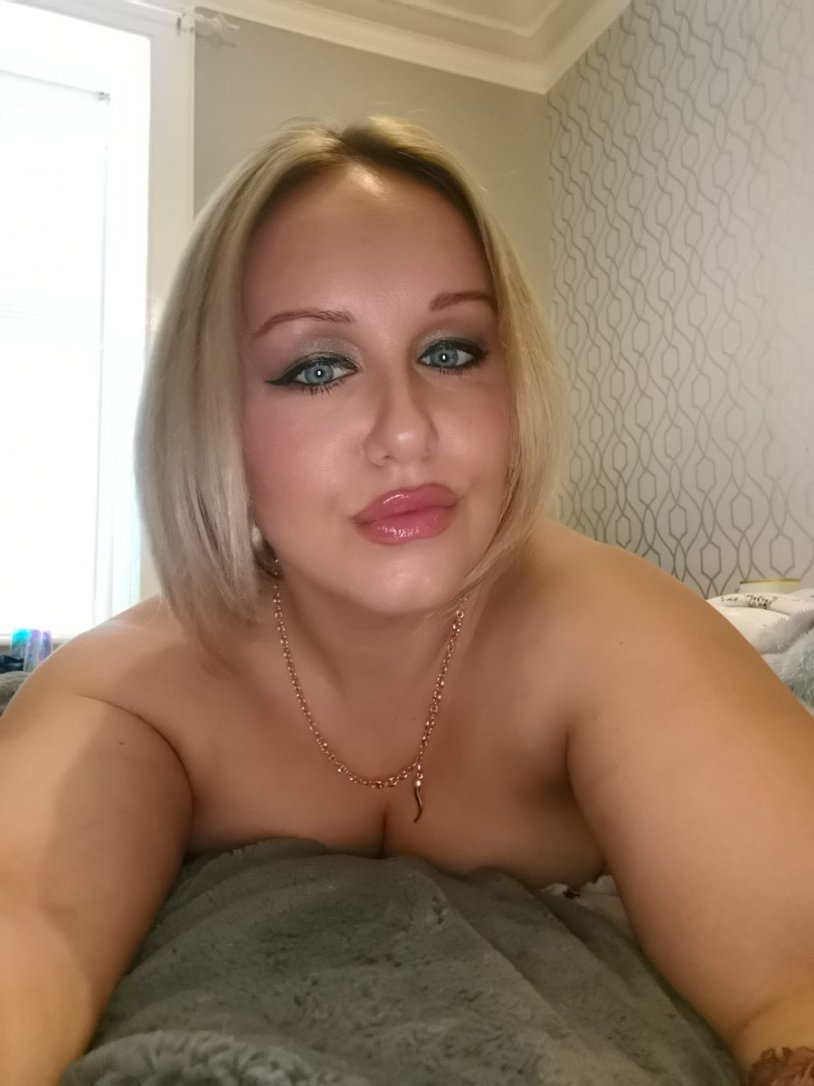 Ashley Perkins-Ye photo of good quality dosage for free