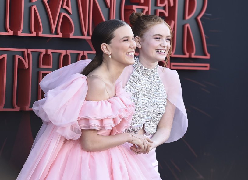 Милли Бобби и Сэди