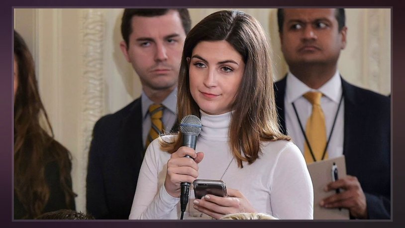 Kaitlan Collins Legs