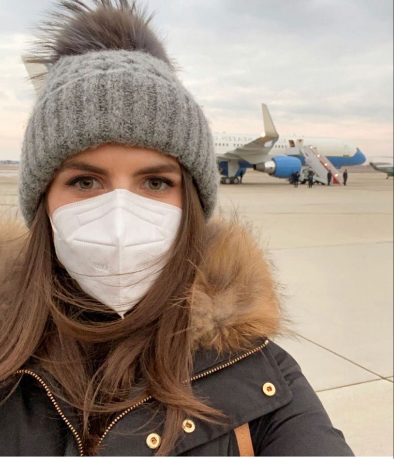 Holly Willii Instagram