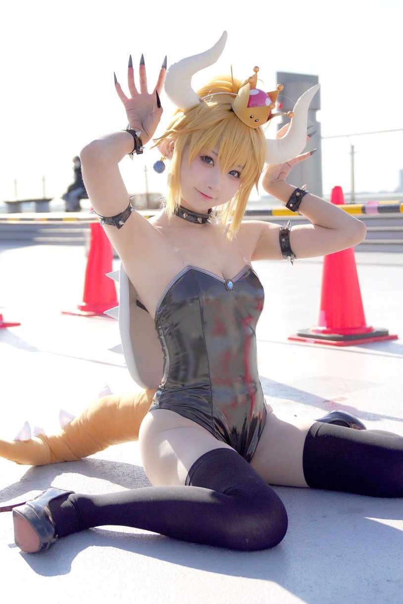 Alice Bishop Cosplayers