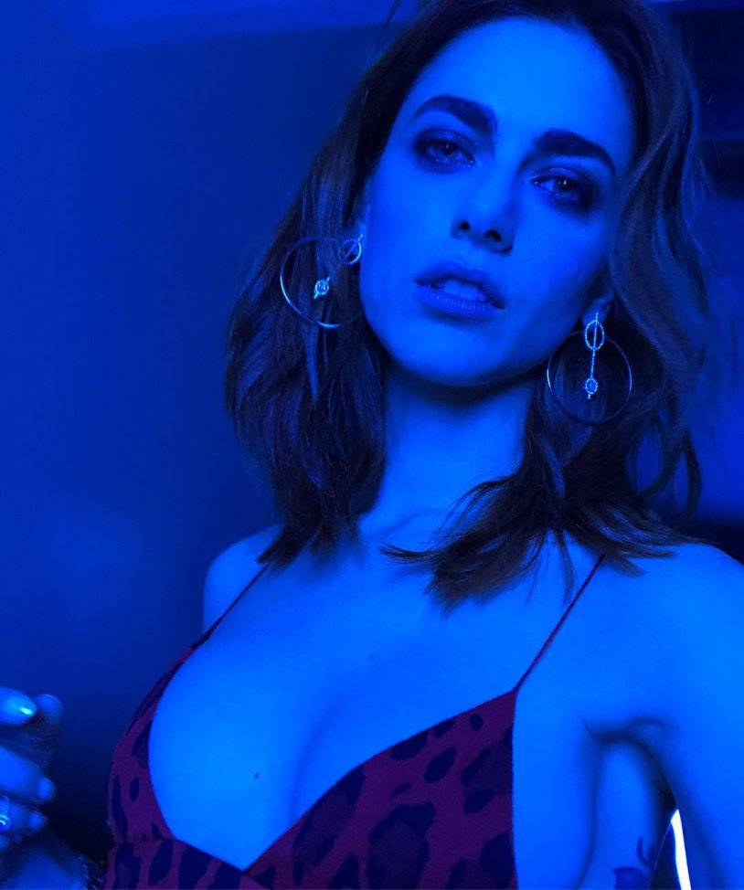 Jennifer Lopez is hot