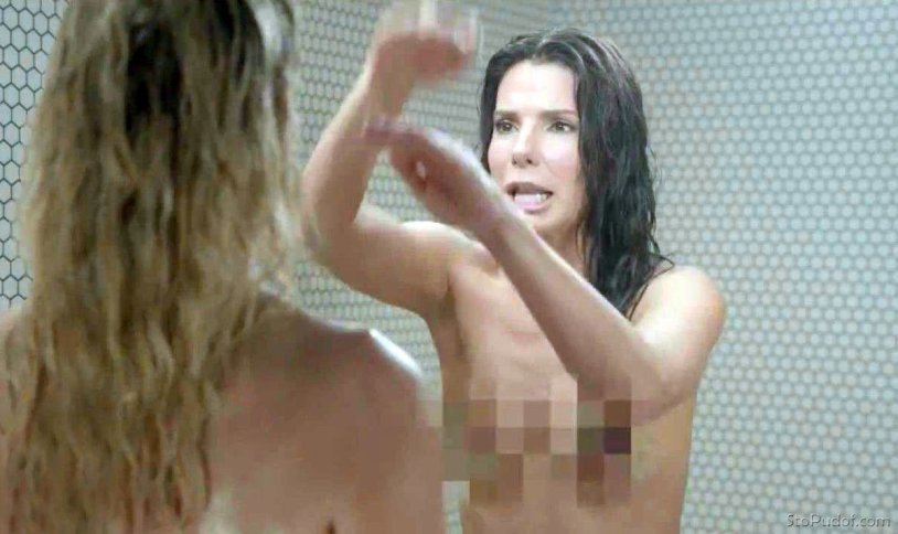 Intimate scenes with Sandra Bullock