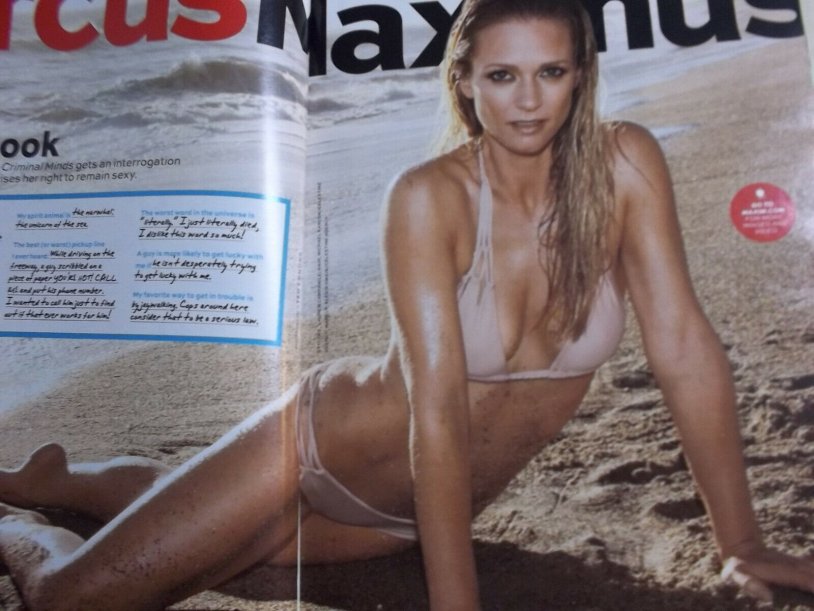 Naked women hey Jay Cook