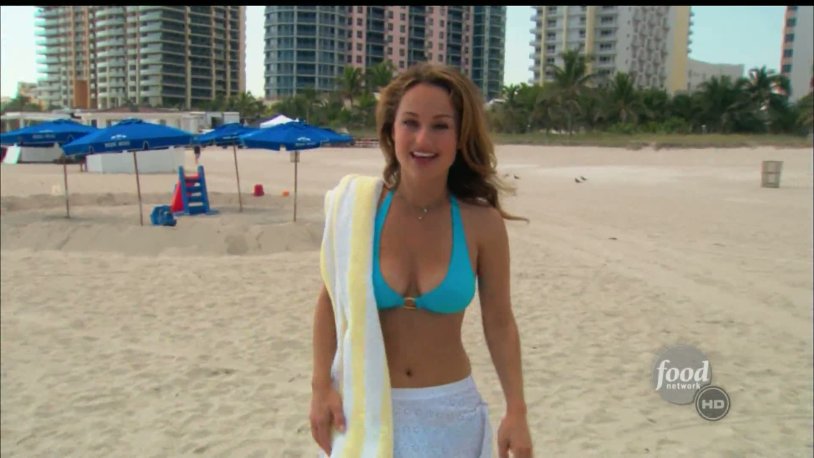 Giada de laurentiis bikini