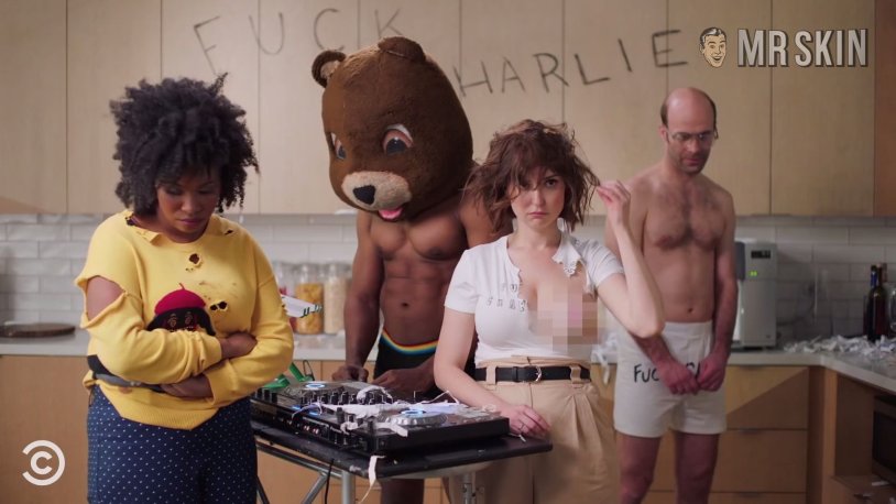 Milana Weintbub Tits