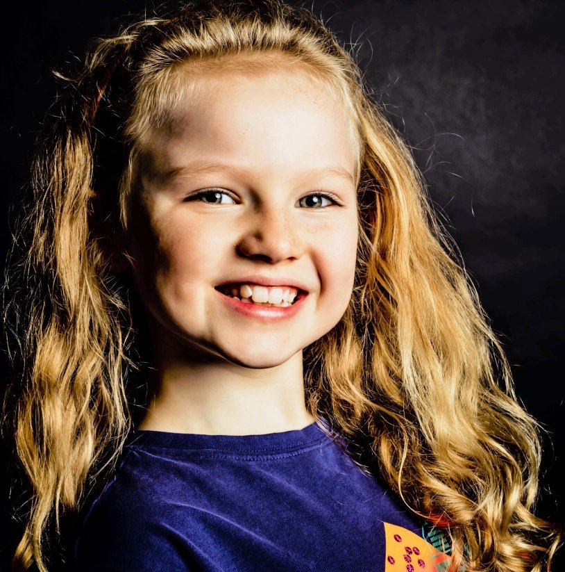 Molly Stewart (Molly Stewart)