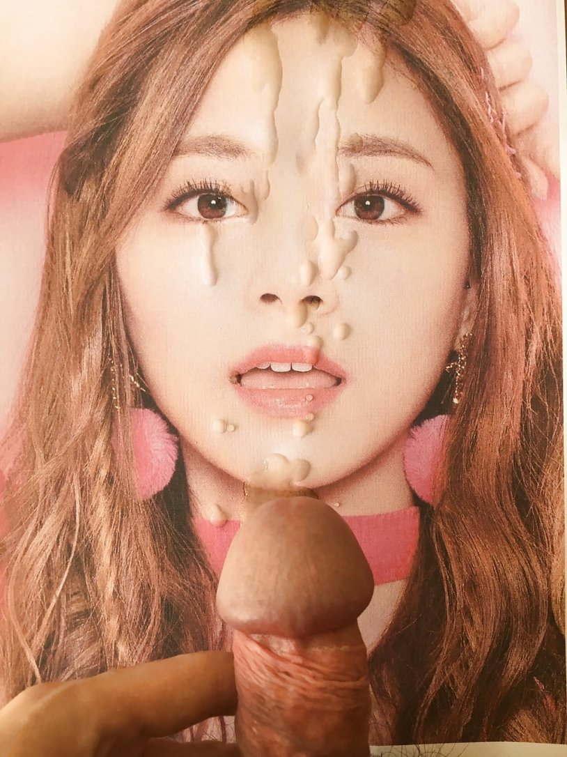 Chou Tzuyu in Ero XXX swimsuit