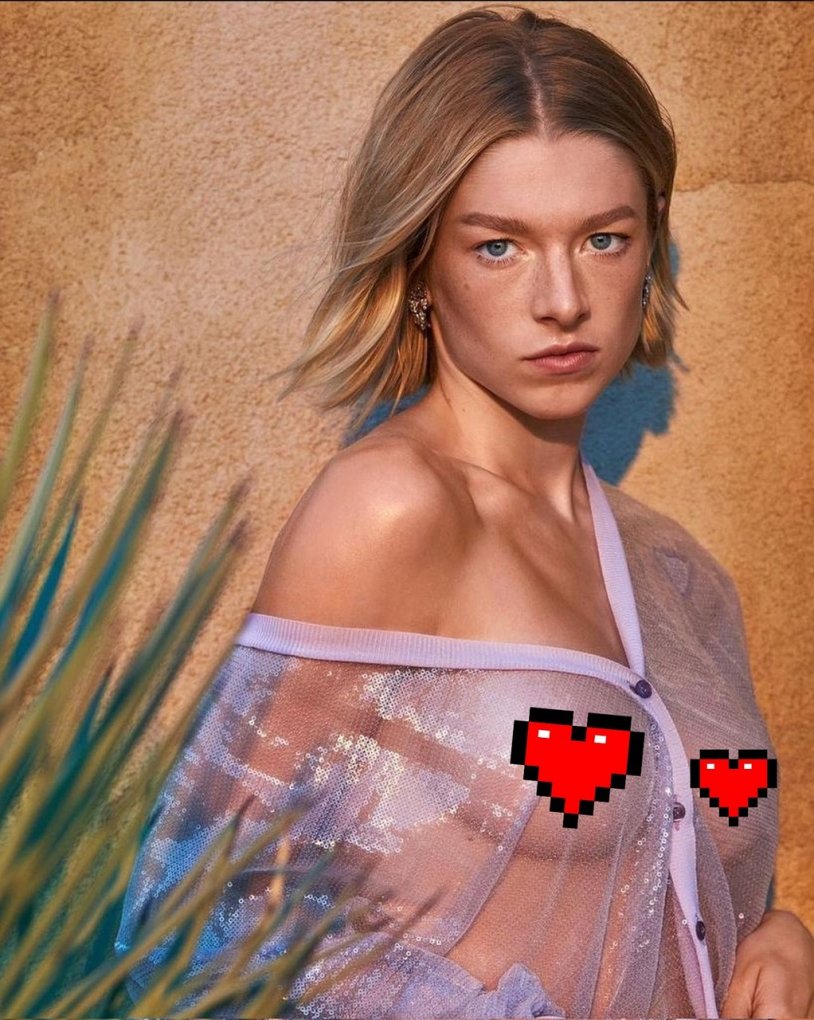 Hunter Schafer before the floor change
