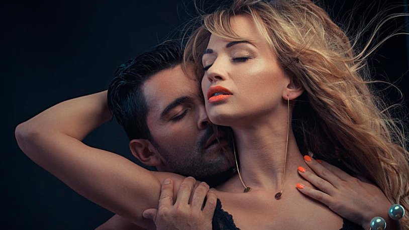 Alice Lozovskaya smokes