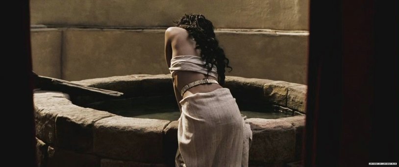 Lina Hidi bed scenes