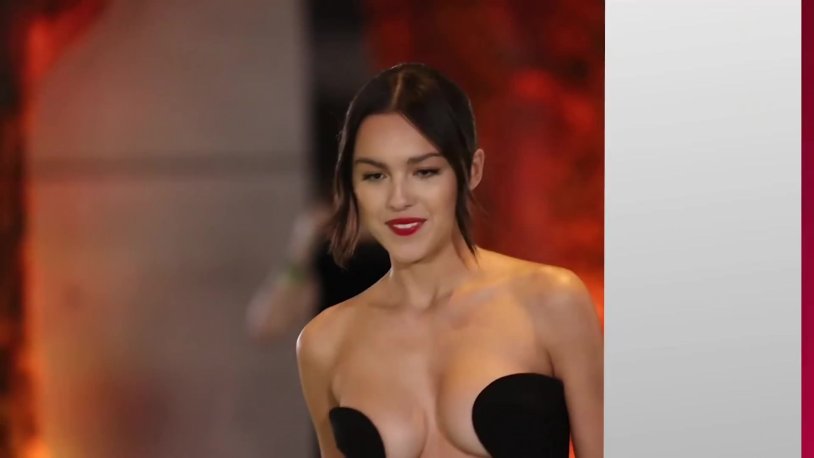 Olivia rodrigo tights