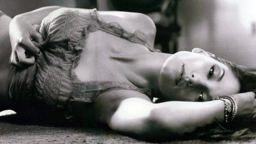 Mia Kirschner in underwear