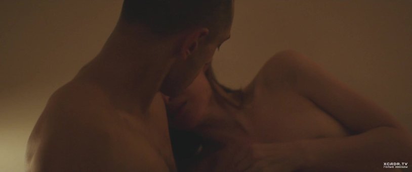 Runi Mara Erotic scenes