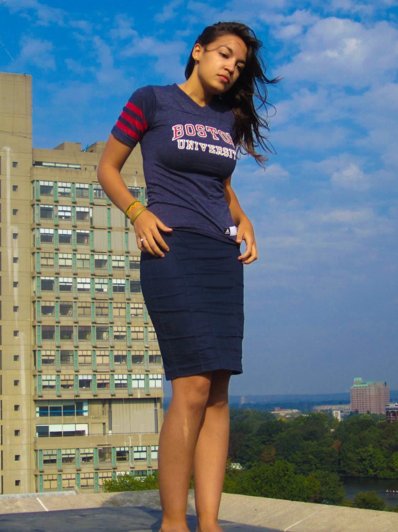 Alexandra Okasio Cortes Tits