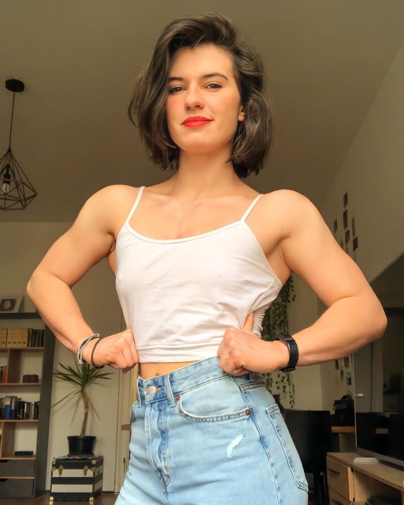 Julia stichenwarthl height