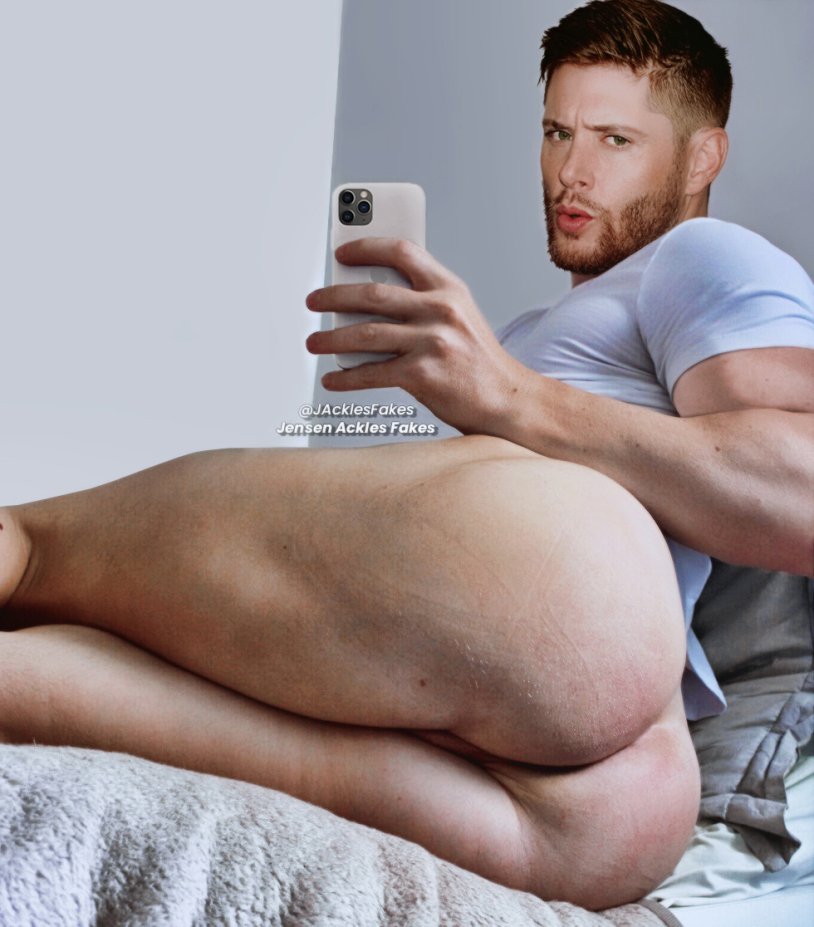 Stephen Amell Fake Naked