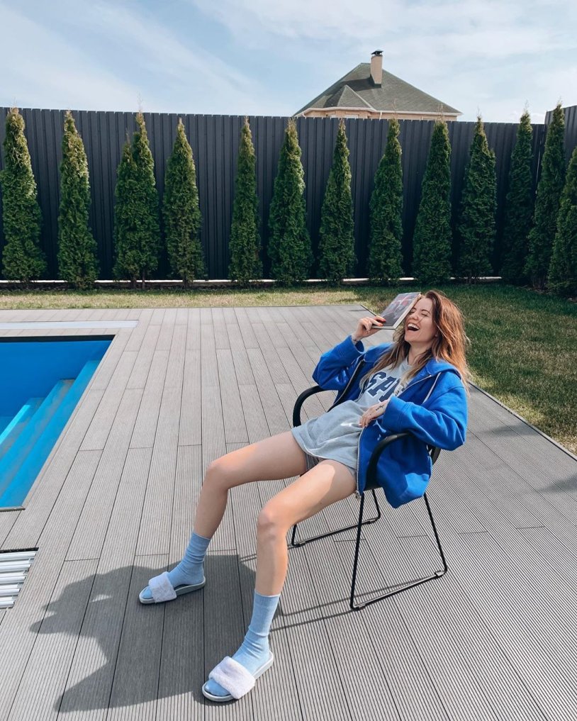 Nadia Khar Nadiskhar